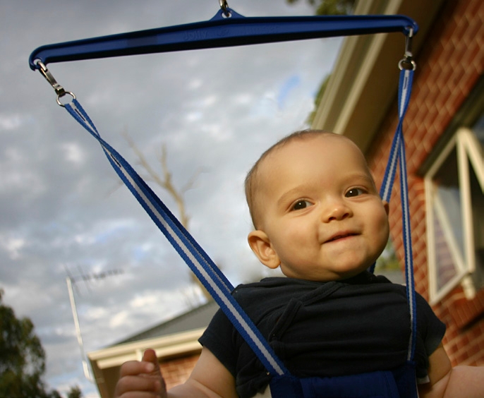 Quelle est la durée maximale d’utilisation recommandée d’un siège sautoir pour un enfant? 